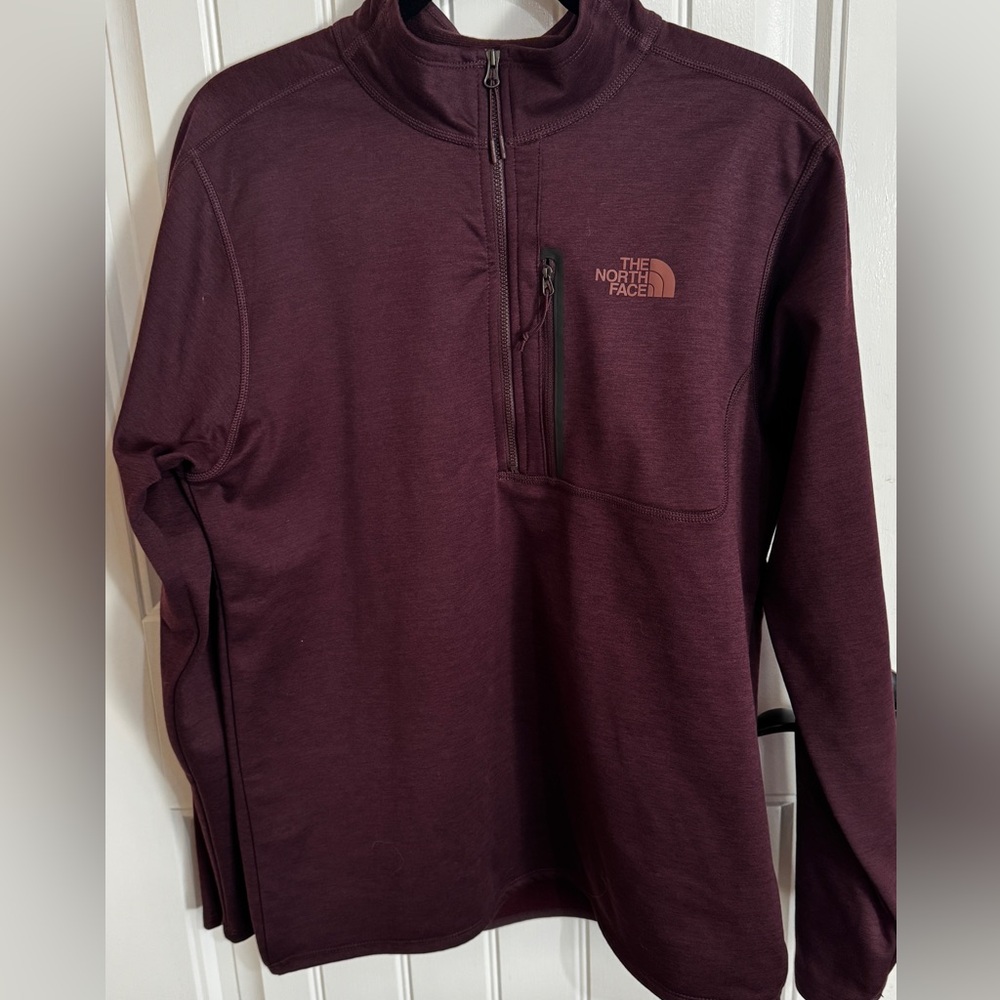 The North Face Men’s Large Burgundy Quarter Zip Pullover Fleece